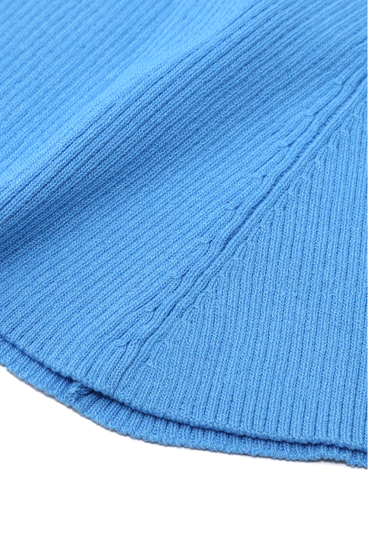 Flare no sleeve knit top blue