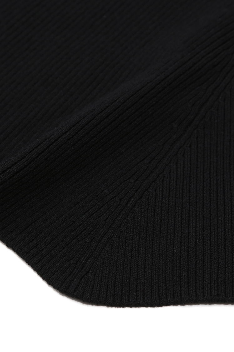 Flare no sleeve knit top black
