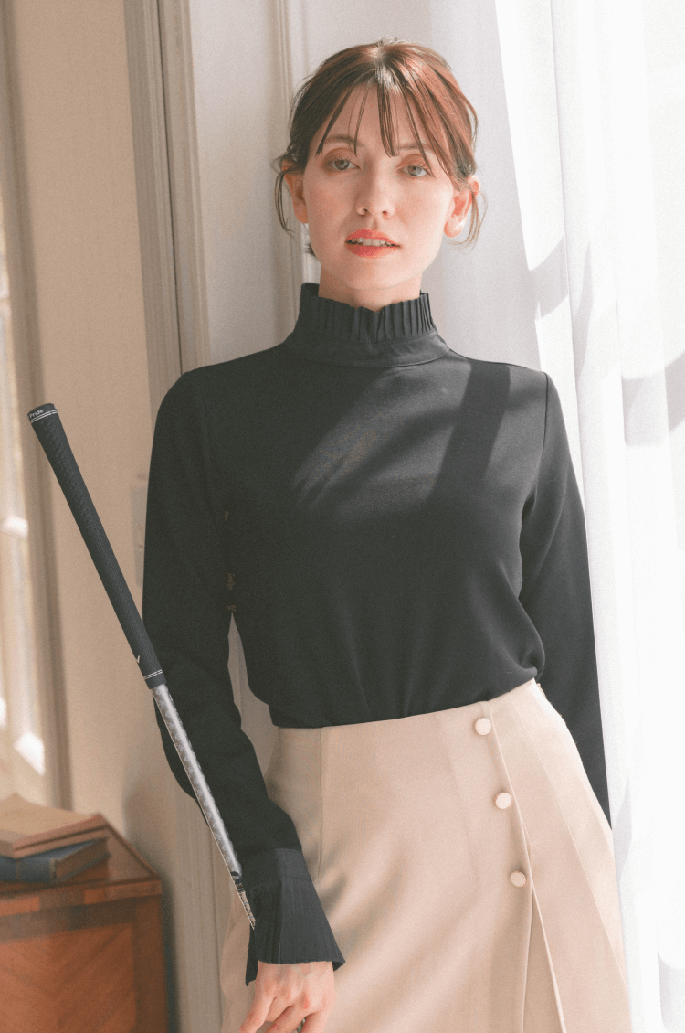 Pleats high neck black