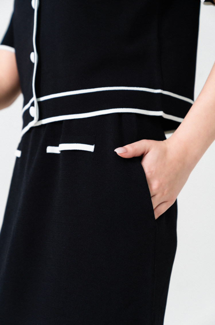 Classic Line Knit Skirt Black