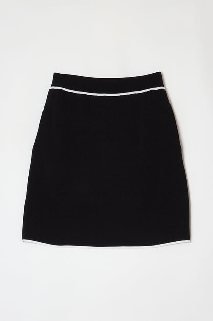 Classic Line Knit Skirt Black