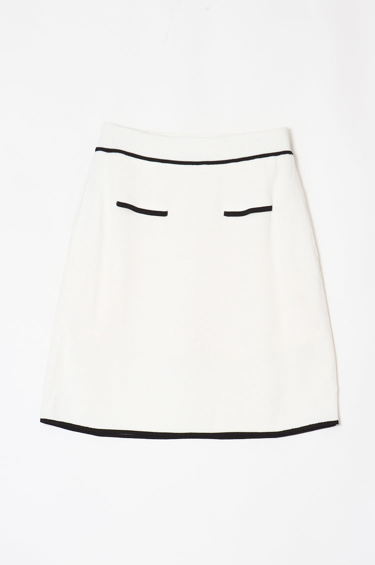 Classic Line Knit Skirt White